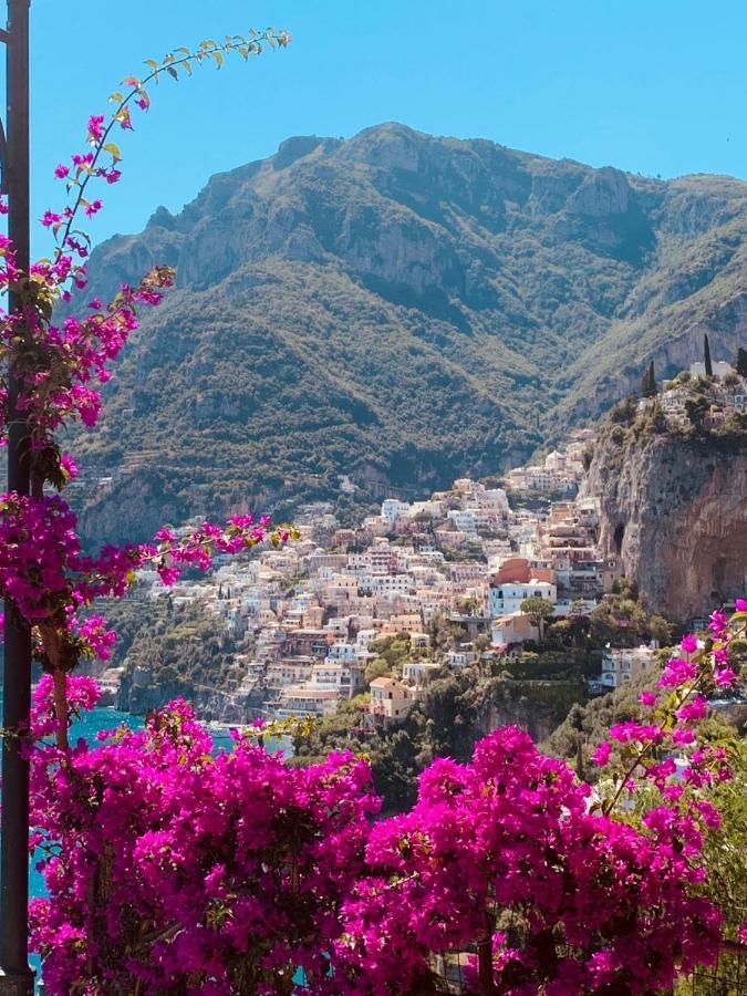 Helios Home City Center Salerno Bagian luar foto